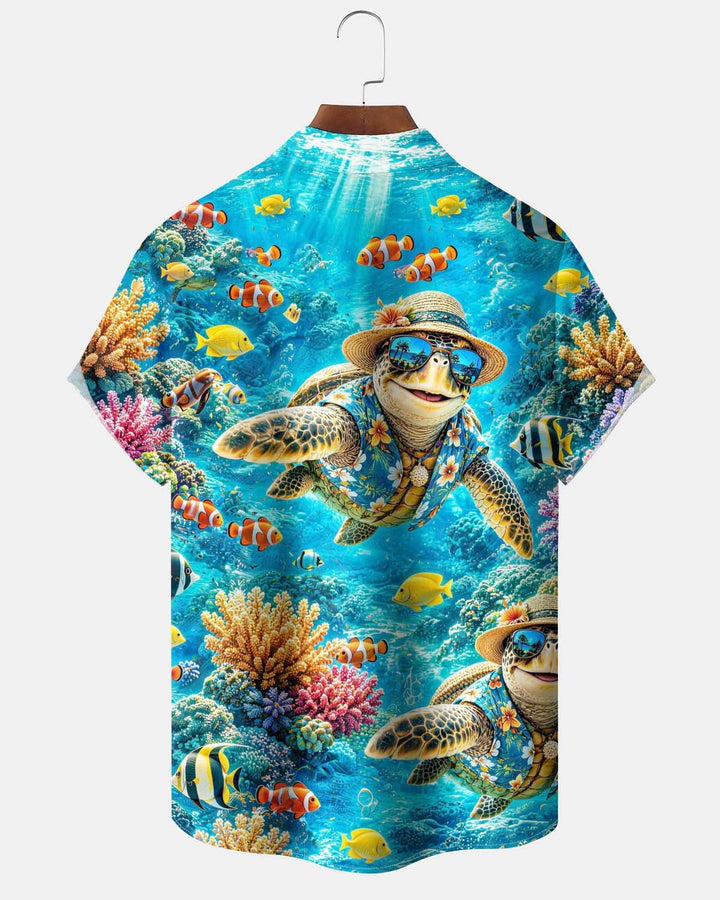 Alohadaddy® Men’s Short-Sleeve Button-Down Shirt with Sea Turtle Print and Pocket