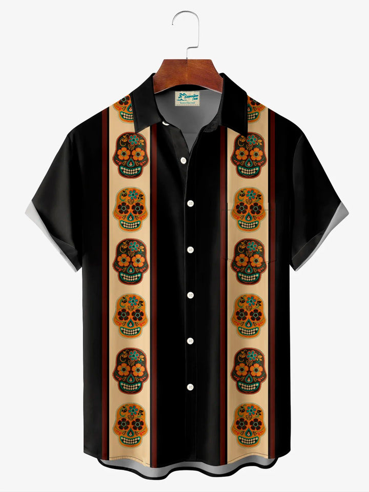 Camisa de manga corta con bolsillo abotonado y estampado 3D de calavera de bolos retro de Alohadaddy para hombre, talla grande y alta