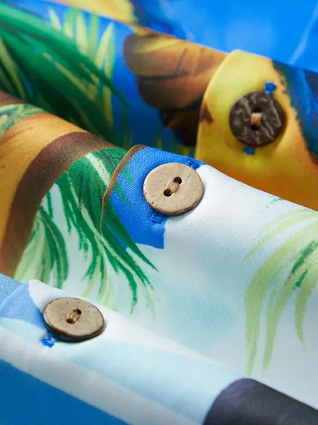 Camisas y blusas casuales de mezcla de algodón con estampado de loros de Alohadaddy