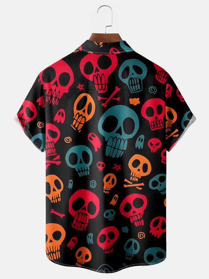 Camisa elástica con bolsillo en el pecho y estampado de calavera de Halloween para hombre de Alohadaddy, talla grande