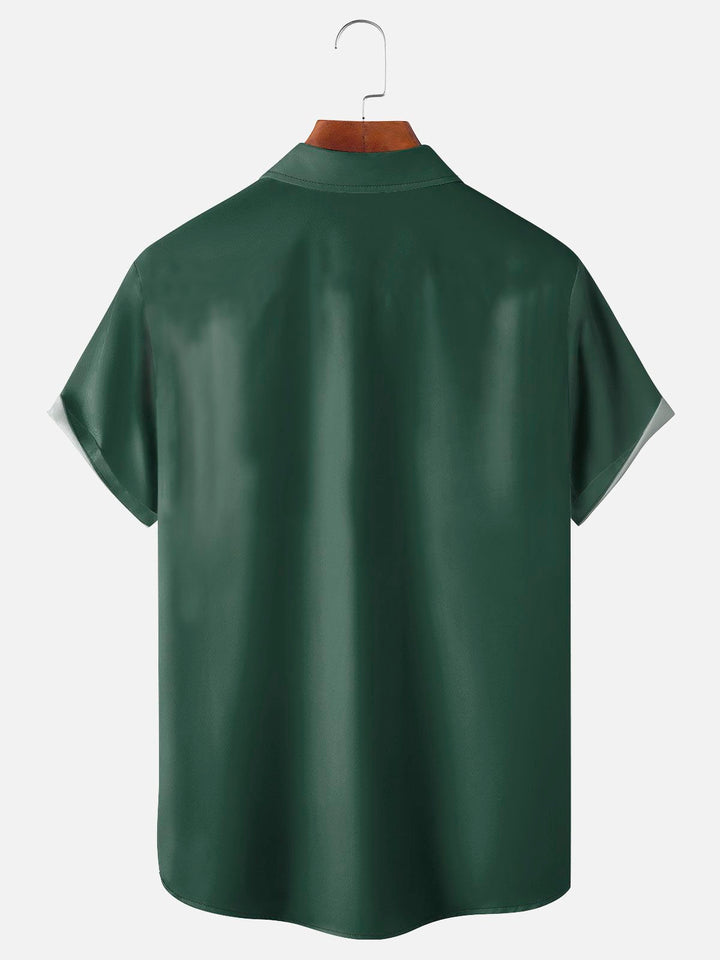 Camisa de manga corta con bolsillo abotonado para hombre con estampado de bolos de bambú vintage de Alohadaddy