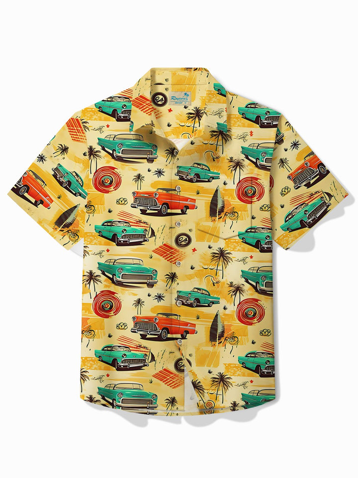Camisa de manga corta con bolsillo abotonado y estampado de coches retro para hombre de Alohadaddy
