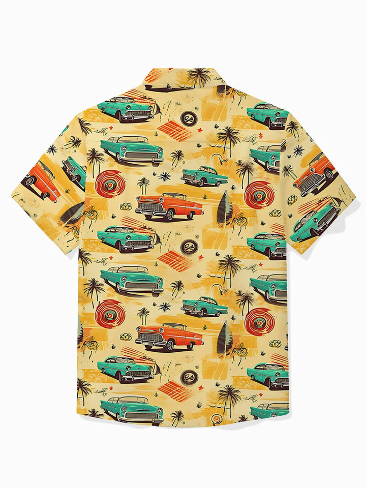 Camisa de manga corta con bolsillo abotonado y estampado de coches retro para hombre de Alohadaddy