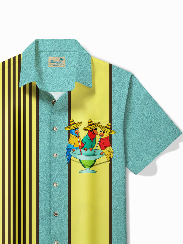 Camisa de manga corta con bolsillo abotonado para hombre con estampado de cóctel de tequila y loro del Cinco de Mayo de Alohadaddy Holiday