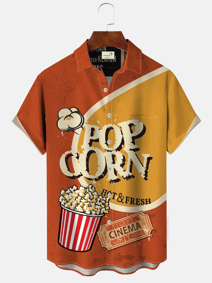Camisa informal de manga corta con bolsillo y botones de película antigua con diseño retro de palomitas de maíz de Alohadaddy