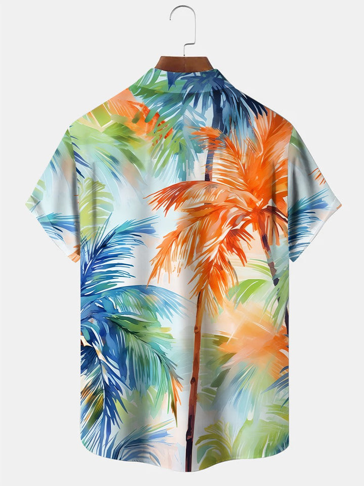 Chemise décontractée à manches courtes avec poche boutonnée et motif cocotier sur la plage d&