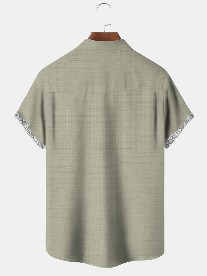 Camisa de manga corta con bolsillo abotonado para hombre, estilo informal, de verano, para vacaciones, estilo bolos, de los años 50, con estampado nacional de Alohadaddy