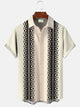 Camisa informal de manga corta para ir a jugar a los bolos, estilo años 50, con bolsillos abotonados y estampado geométrico étnico de Alohadaddy
