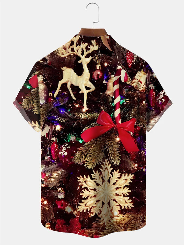 Camisa informal de manga corta con bolsillo y botones con regalo de alce navideño de Alohadaddy