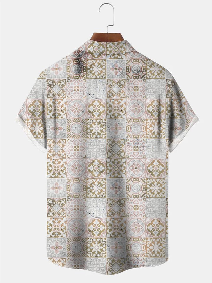 Camisa informal de manga corta con botones y bolsillo retro con estampado geométrico étnico de Alohadaddy