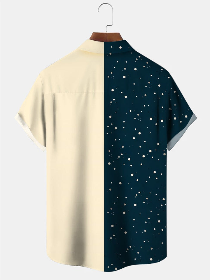 Chemise décontractée à manches courtes avec poche à boutons contrastée et motif Père Noël de Alohadaddy