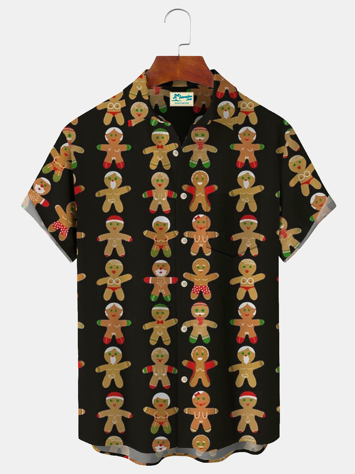 Camisa de manga corta con bolsillo y botones y estampado navideño divertido de galletas para hombre de Alohadaddy