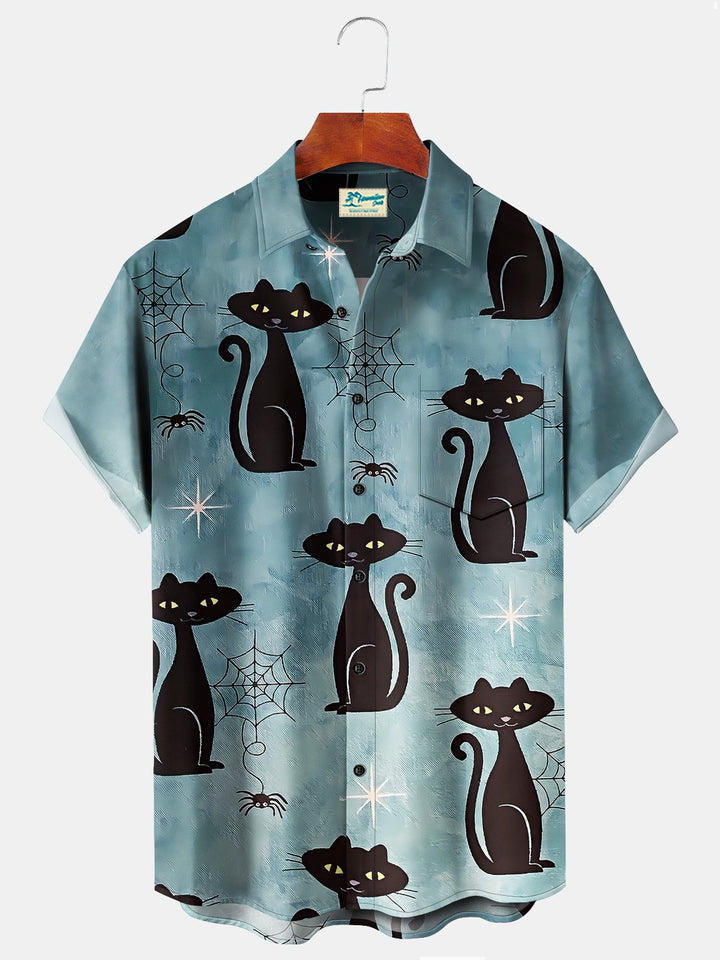 Camisas hawaianas para hombre con diseño de gato negro y azul claro de Halloween de Alohadaddy, camisas elásticas divertidas con botones de campamento Aloha con dibujos animados de telaraña