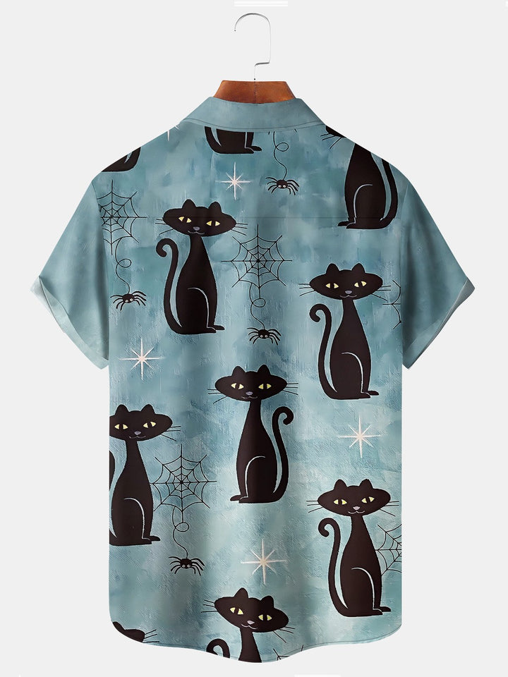 Camisas hawaianas para hombre con diseño de gato negro y azul claro de Halloween de Alohadaddy, camisas elásticas divertidas con botones de campamento Aloha con dibujos animados de telaraña