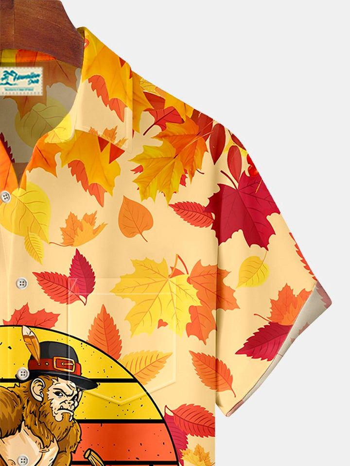 Camisa hawaiana extragrande con bolsillos y estampado de hojas de arce y Bigfoot para hombre de Alohadaddy Thanksgiving